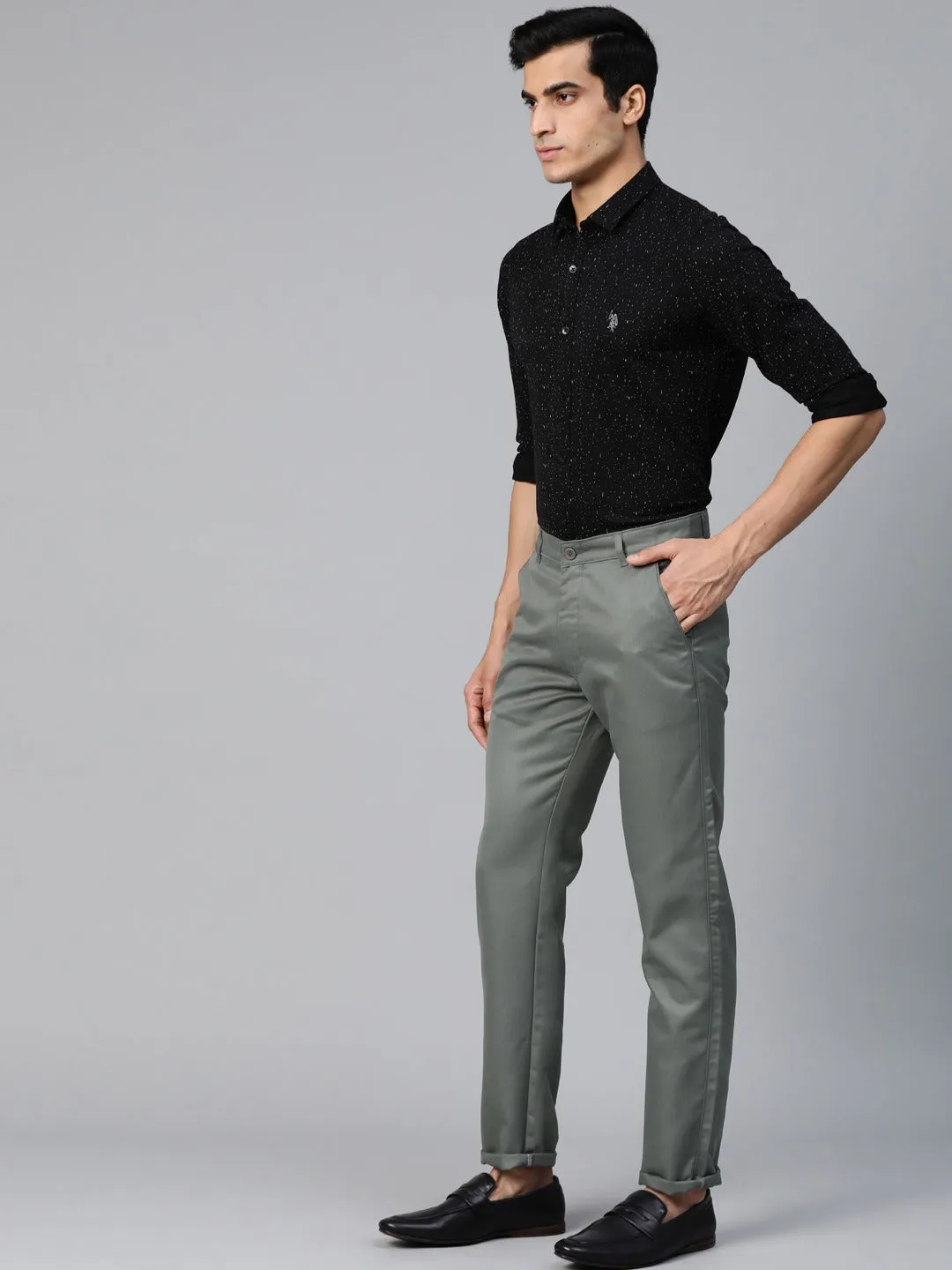 DENNISON Men Grey Smart Tapered Fit Solid Regular Trousers