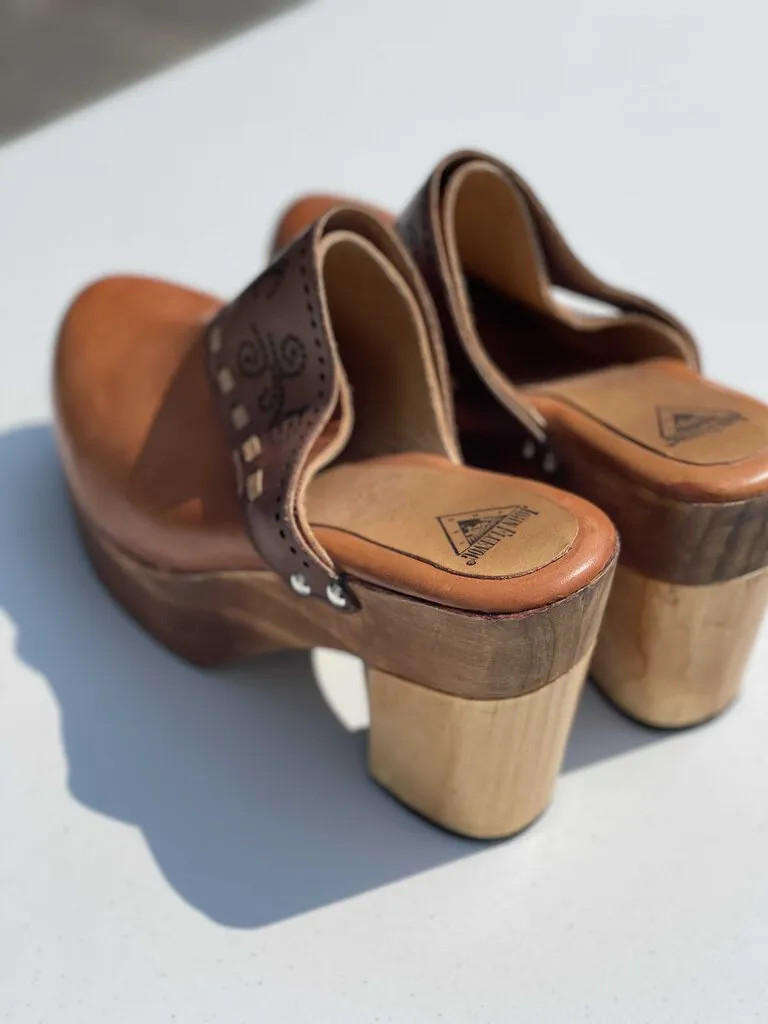 John Fluevog Vintage Clog Style Heels 10